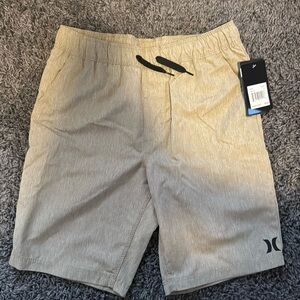 Boys medium Hurley shorts NWT